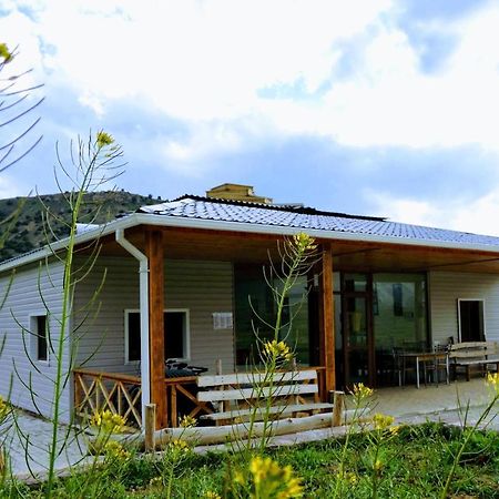 Ecolodge In Wildlife Refuge Urtsadzor Eksteriør billede